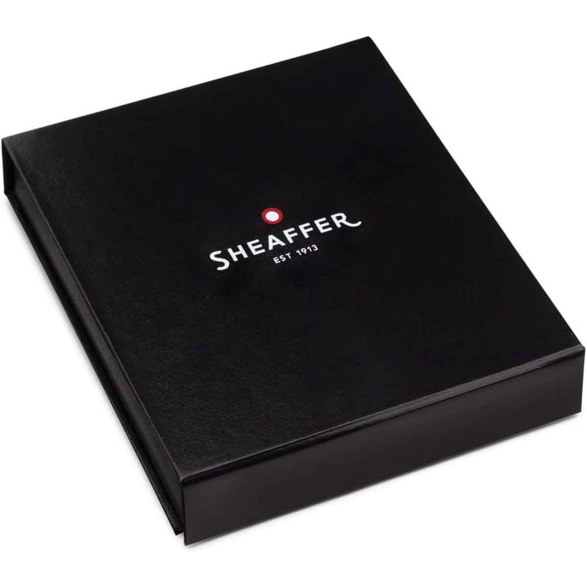 Sheaffer 300 G9342 Bright Chrome with Gold Tone Trims Ballpoint Pen with Credit Card Holder Gift Set