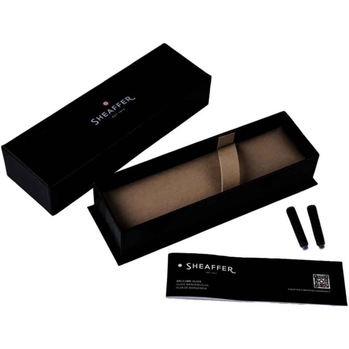 شيفر قلم في إف إم E9424 رمادي مطفي مع حواف سوداء مطفية ريشة دقيقة