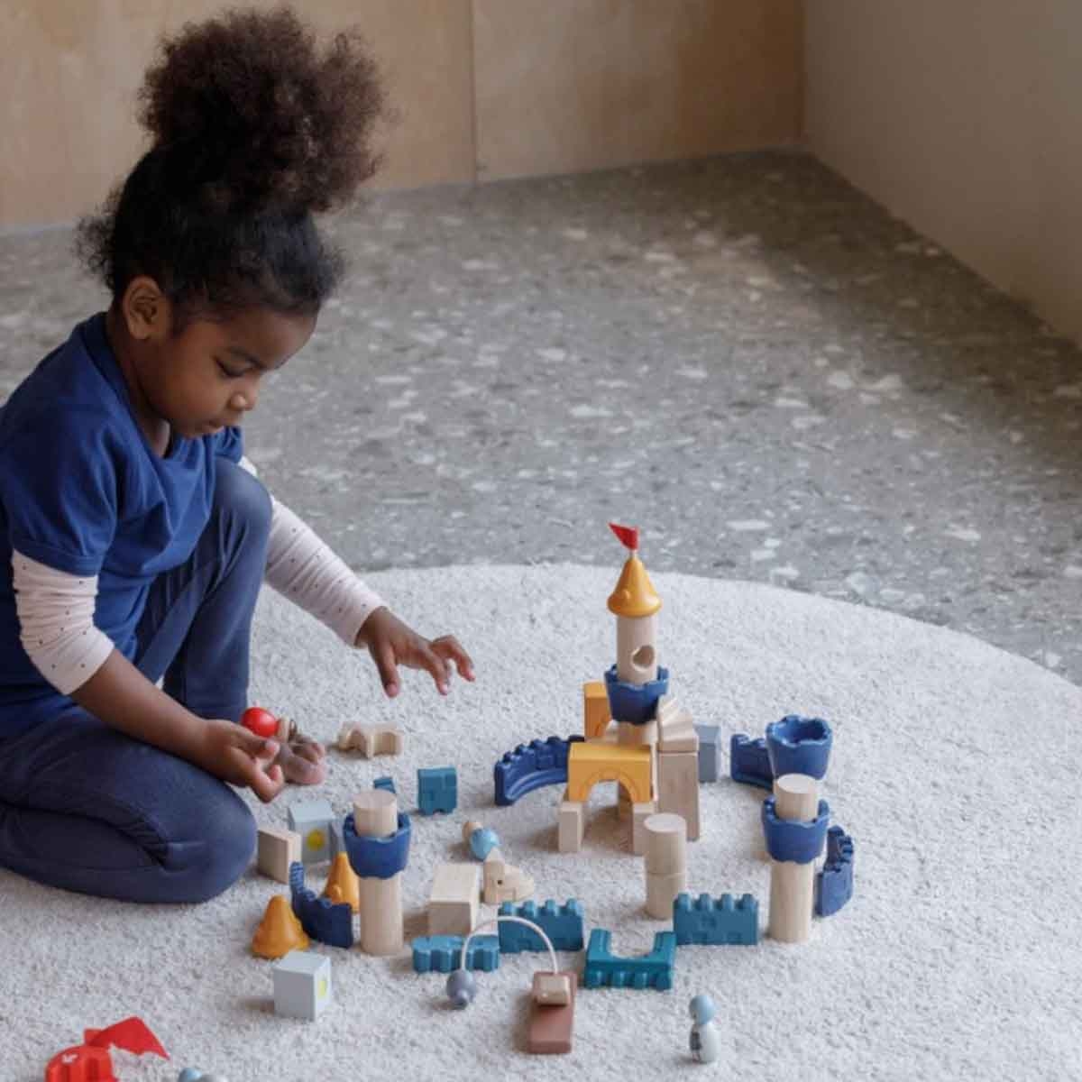 PlanToys Orchard Castle Block Set Unisex, 3-4 Years