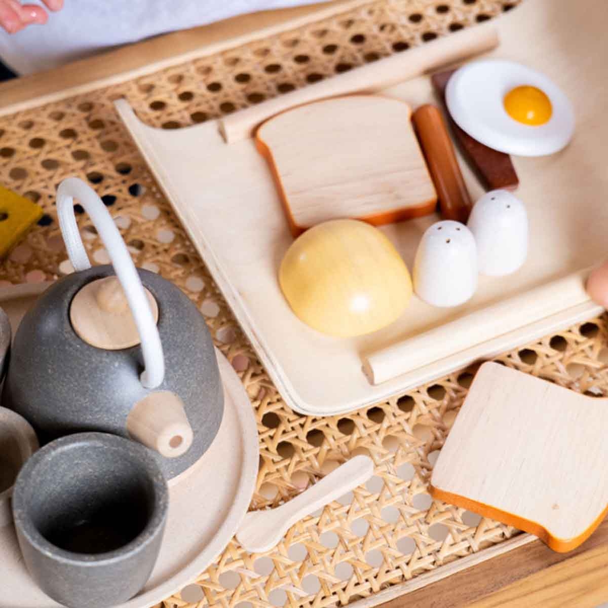 بلان تويز ألعاب مطبخ خشبية – قائمة إفطار، للجنسين، من عمر 3 إلى 4 سنوات