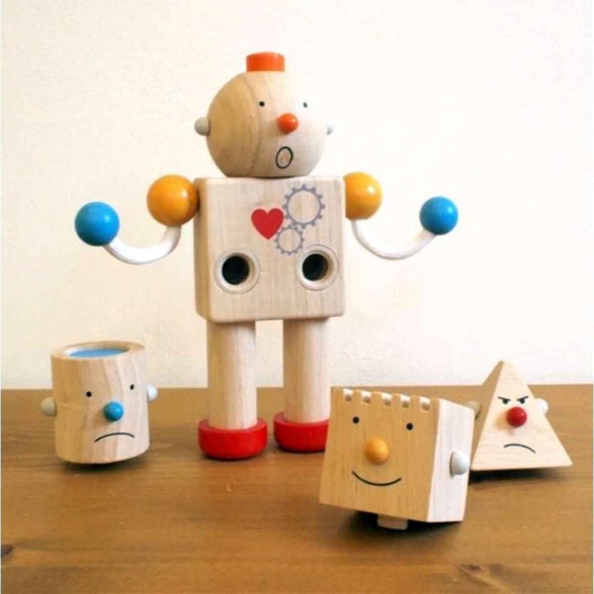 PlanToys Wooden Build-A-Robot Unisex, 3-4 Years