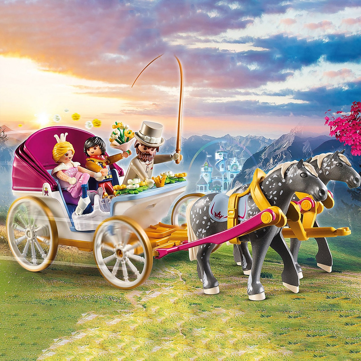 بلاي موبيل - عربة أميرات تجرها الخيول للبنات، 5-7 سنوات