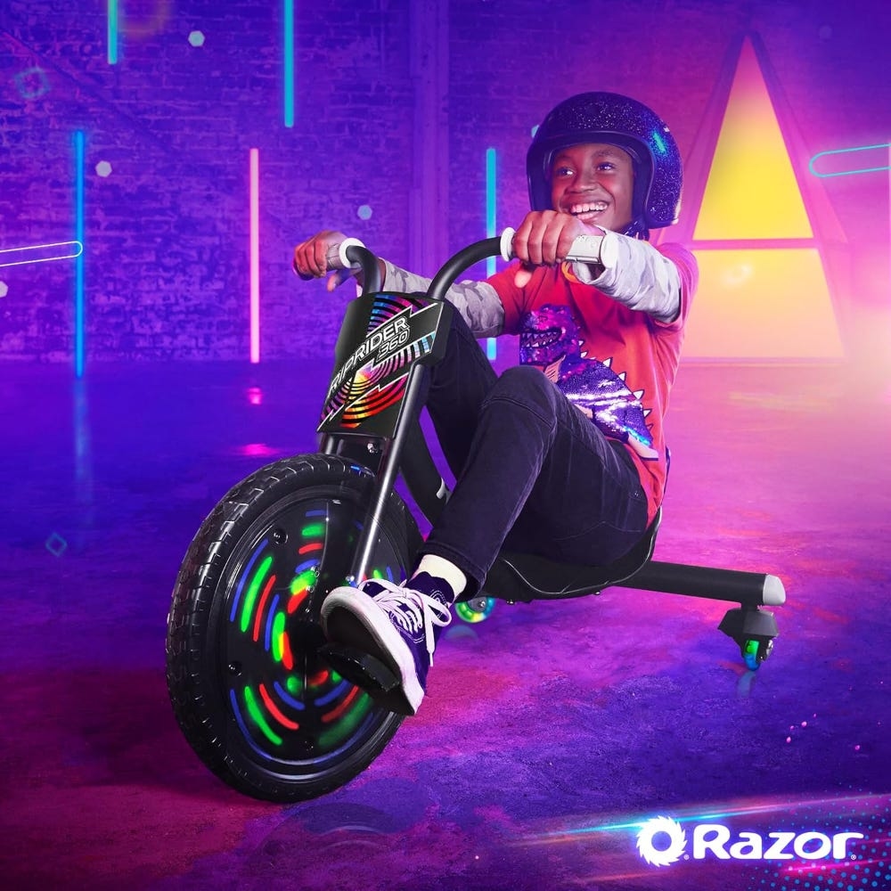Razor RipRider 360 Lightshow Trike للجنسين، 5-7 سنوات
