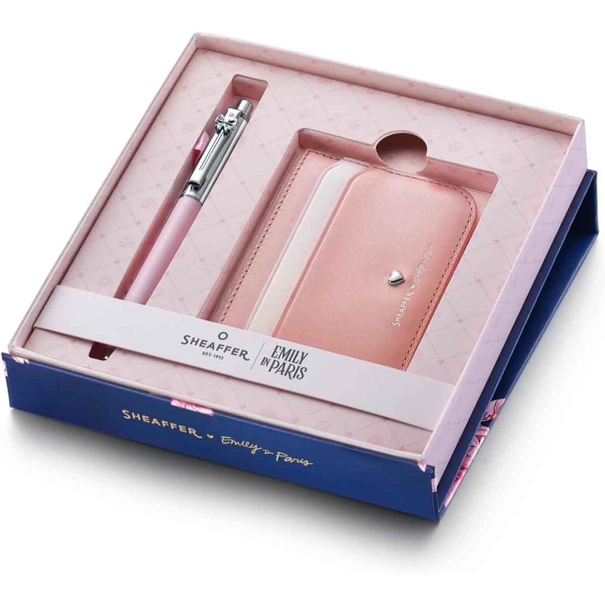 شيفر إي آي بي سنتينل 321 قلم حبر جاف بلون وردي مطفي مع حافظة بطاقات ائتمان من الجلد الطبيعي الكامل – طقم هدايا
