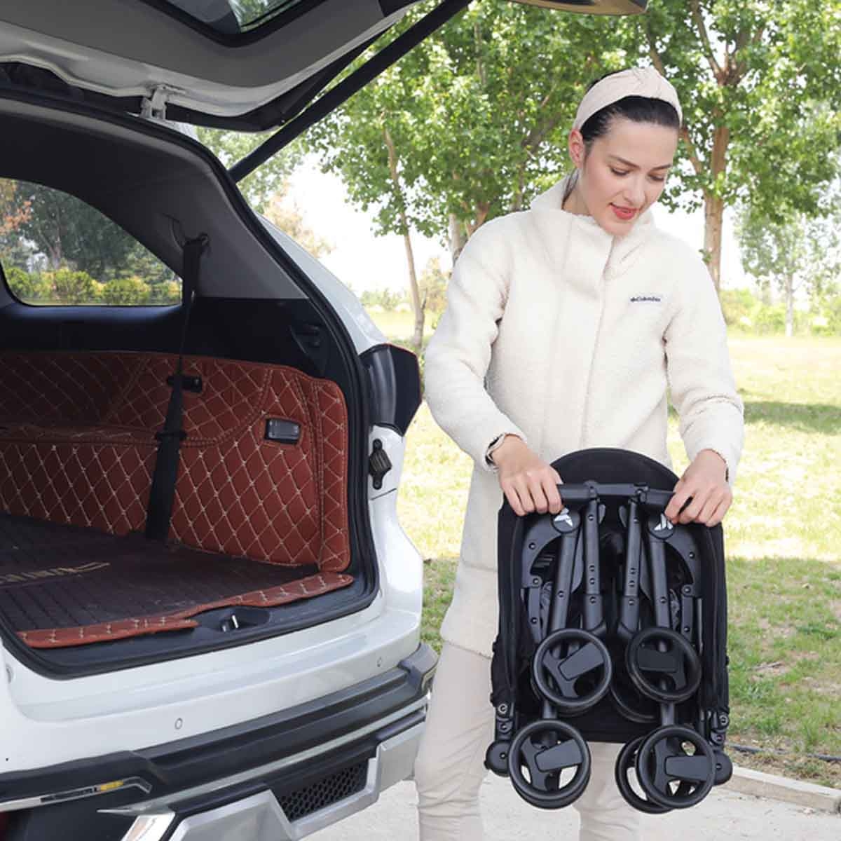 تيكنوم عربة أطفال للسفر AIR - 1 باللون الأسود مع حقيبة ظهر للحمل