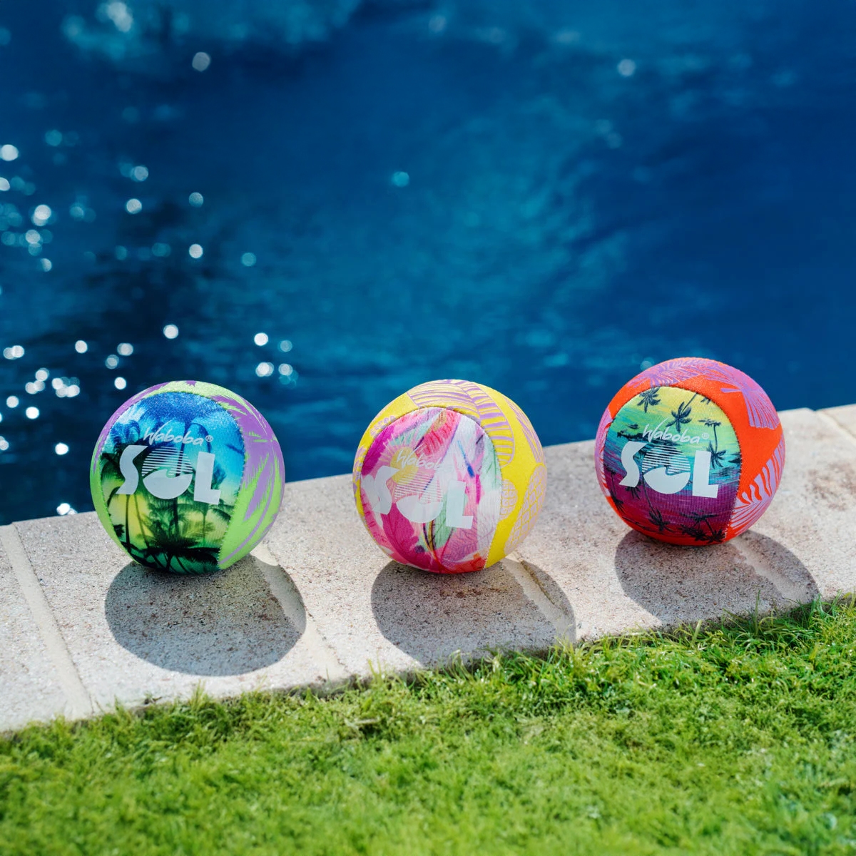 Waboba Color Changing Assorted Water Bouncing Ball Unisex, 5-7 Years